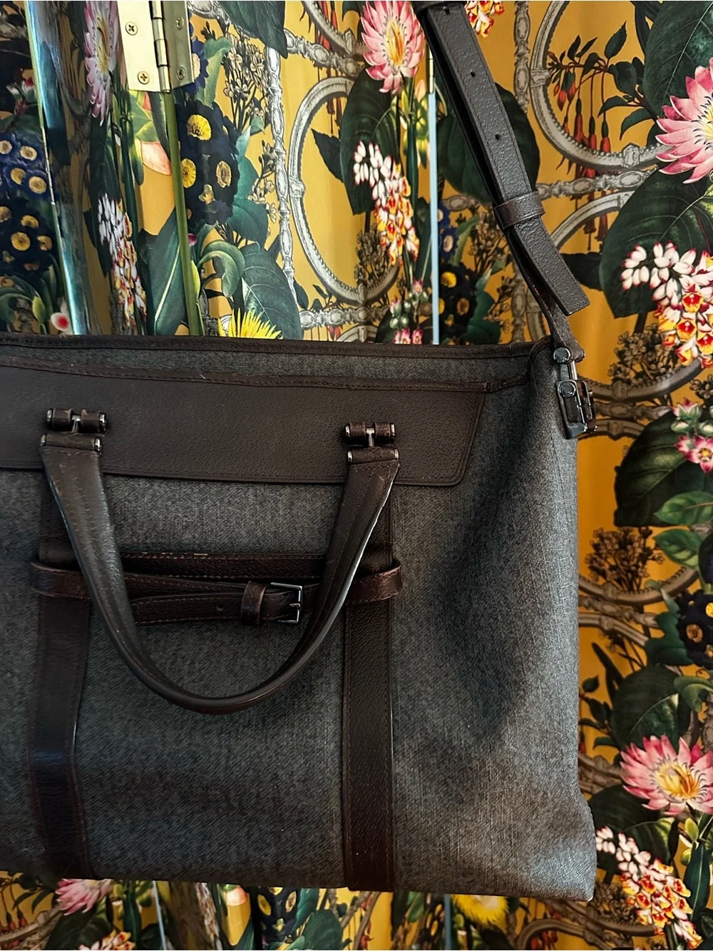 Tumi Astor Avery Brief Tote Crossbody Laptop Work Bag